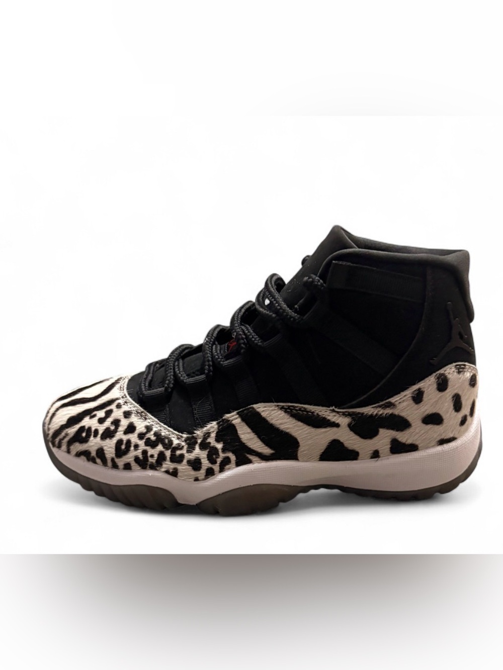 Jordan 11 Retro
Animal Instinct